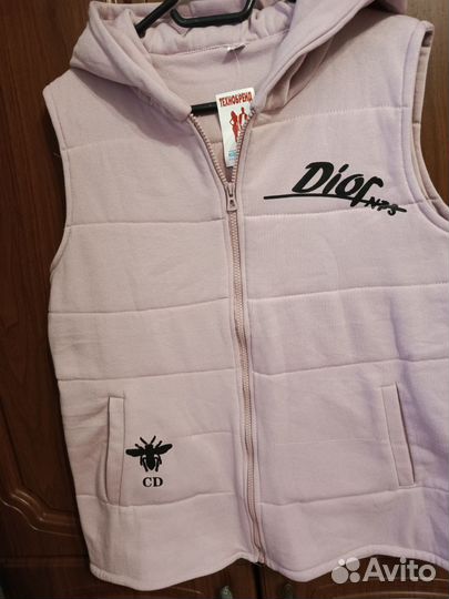 Жилетка женская