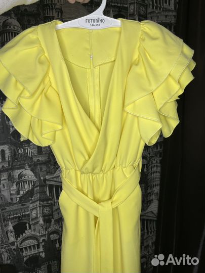 Комбинезон нарядный на девочку