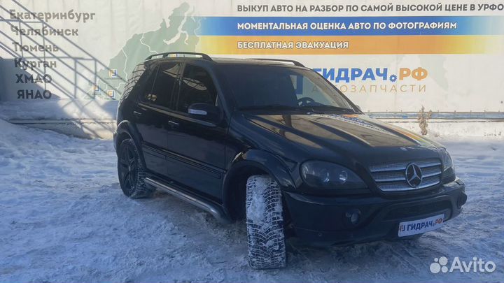 Блок предохранителей Mercedes-Benz ML55AMG (W163)