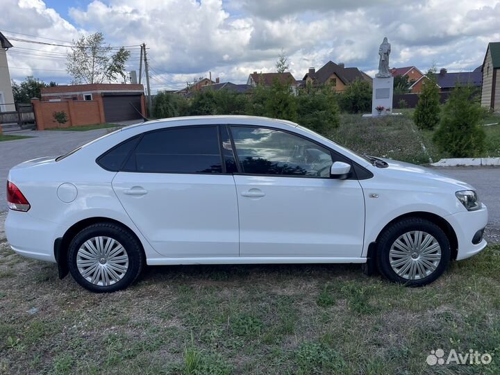 Volkswagen Polo 1.6 AT, 2013, 109 000 км