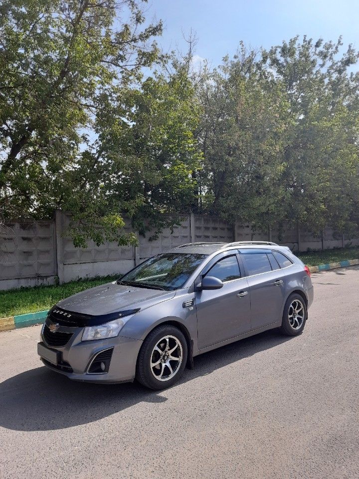 Chevrolet Cruze: фото владельца