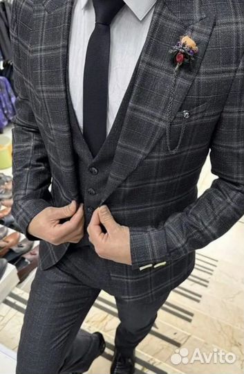 Мужской костюм
