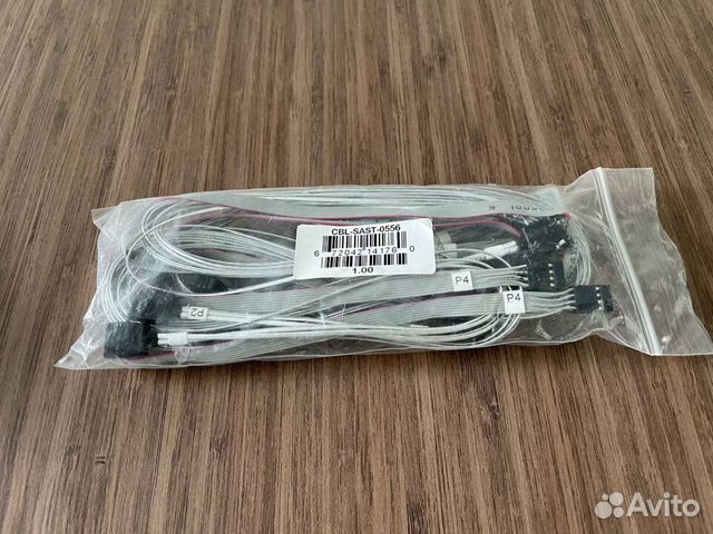 Комплект кабелей Supermicro CBL-sast-0556