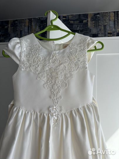 Нарядное платье