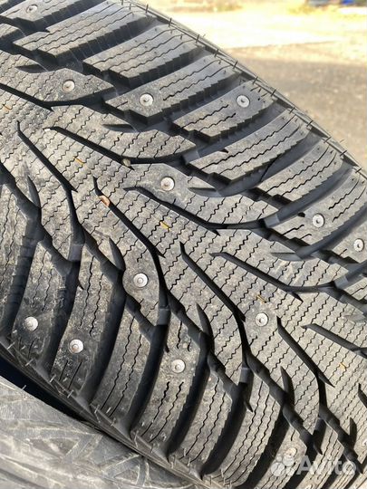 Nexen Winguard Spike WS62 215/55 R17