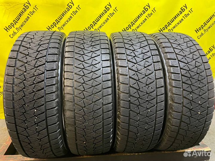 Bridgestone Blizzak DM-V2 215/60 R17 97S