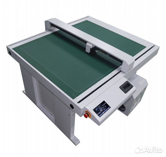 Планшетный режущий плоттер Realtec FB-7099