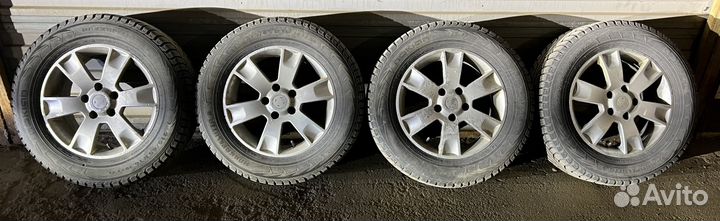 Nokian Tyres Hakkapeliitta 5 215/65 R16 102T