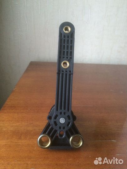 Датчик уровня пола Wabco 4410501000