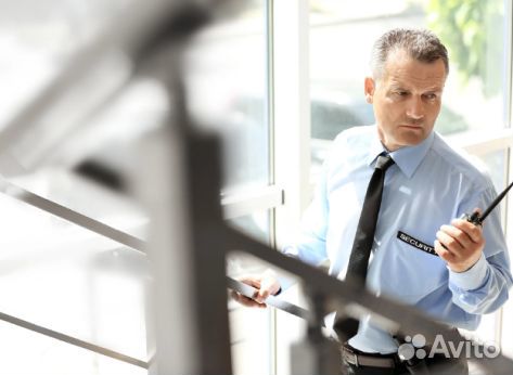 Охранник на вахту