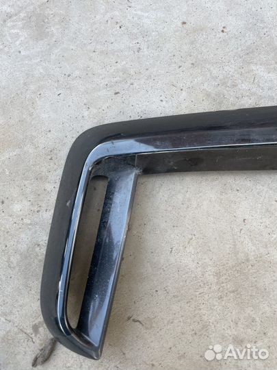 Молдинг бампера М-пакет перед правый BMW G11/12