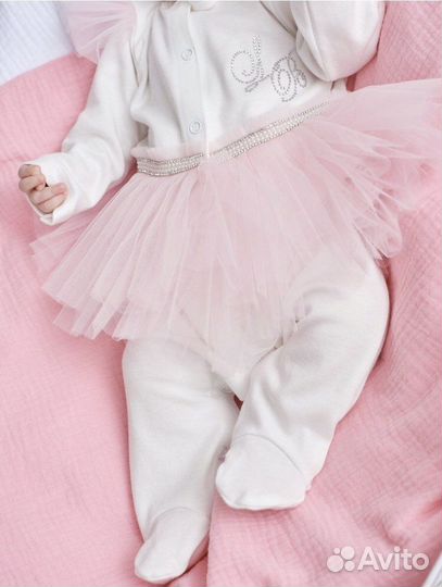 Комплект на выписку для девочки Luxary Baby