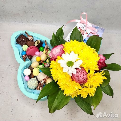 Фигурный подарочный бокс.подарок воспитателю