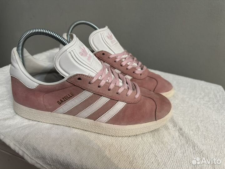 Adidas gazelle женские