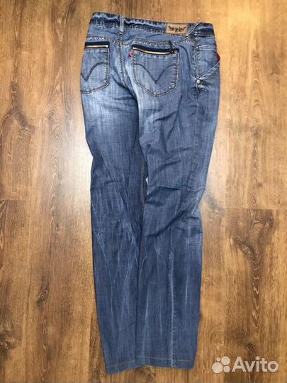 Джинсы levi’s