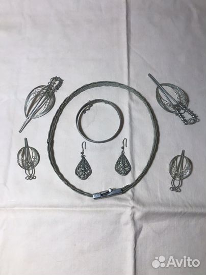 Бусы, серьги, колье, комплект