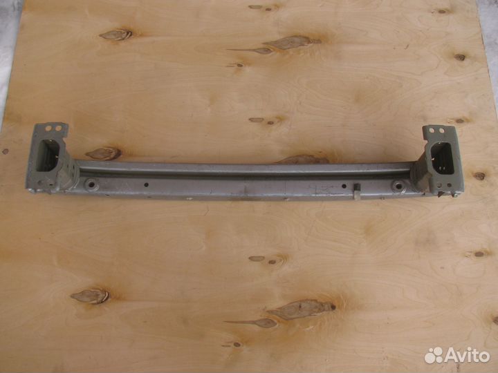 Усилитель передний Toyota Auris ZRE154 150