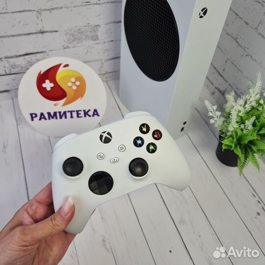 Игровая приставка xbox series S 512 GB / 1 дж