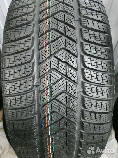 Pirelli Scorpion Winter 255/50 R19