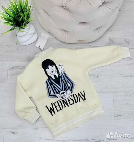 Бомбер для девочки zara