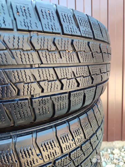 Goodyear Ice Navi Zea II 205/60 R16 92Q