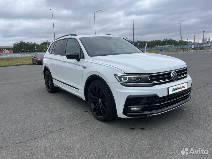 Volkswagen Tiguan 2.0 AMT, 2020, 50 000 км