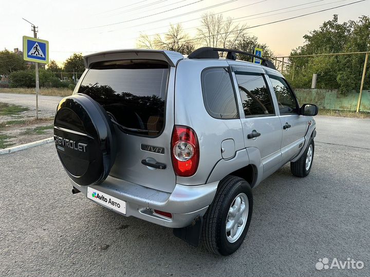 Chevrolet Niva 1.7 МТ, 2005, 250 000 км