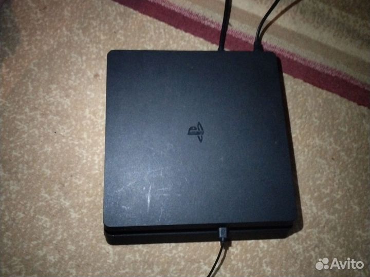 Игровая приставка ps4 slim 1tb