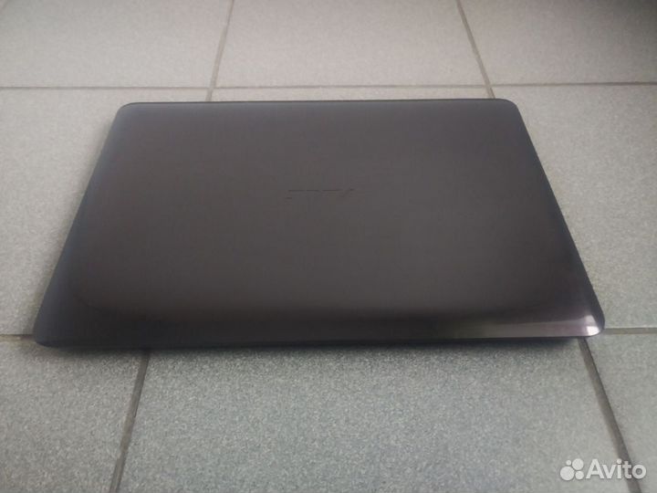 Ноутбук Asus i3-6100u/gt940mx