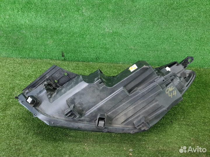 Фара правая Hyundai Tucson