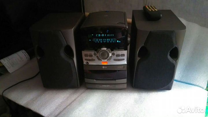 LG FFH-217 с Bluetooth