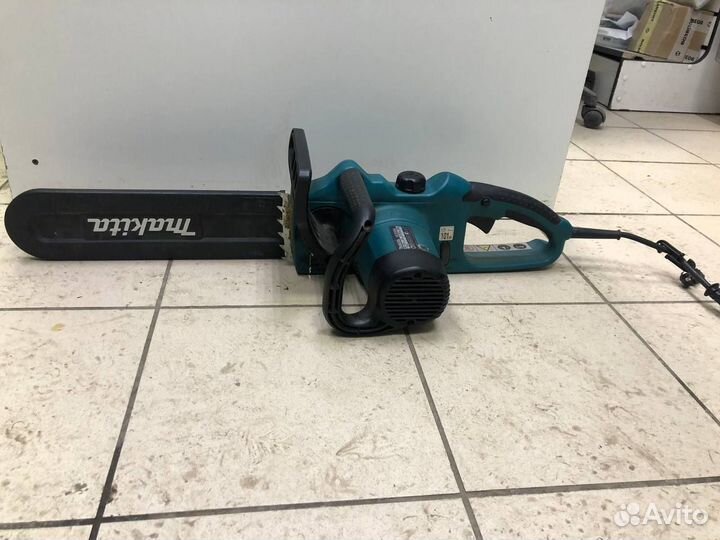 Бензопила Makita UC3520A К40