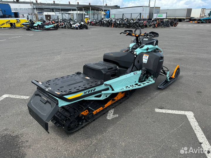 BRP SKI DOO expedition xtreme 850 E-TEC 2024