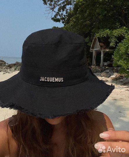 Панама Jacquemus