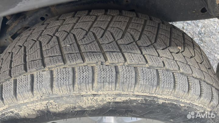 Triangle TR797 265/65 R17