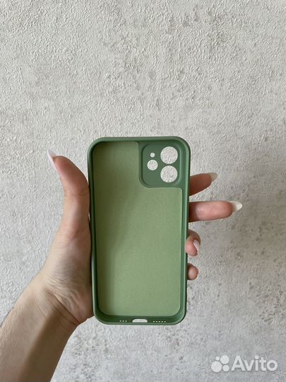 Чехол на iPhone 12