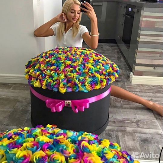 Букет розы в шляпной коробке