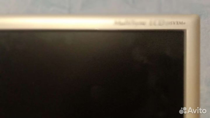 Монитор NEC 17