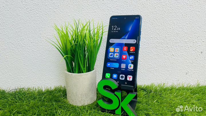 TECNO Pova 5, 8/256 ГБ