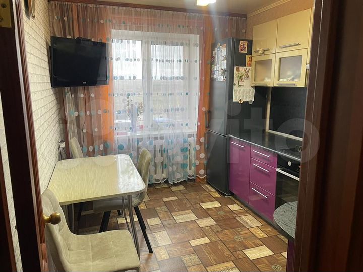 3-к. квартира, 65 м², 1/2 эт.