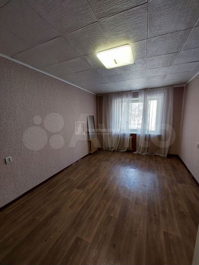 Комната 17,3 м² в 5-к., 2/5 эт.