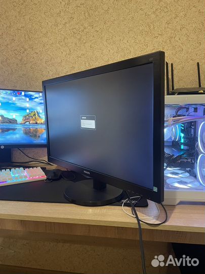 Монитор philips 27