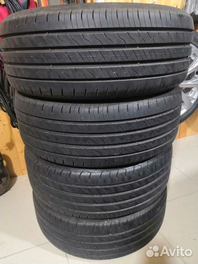 Goodyear EfficientGrip Performance 2 205/55 R16