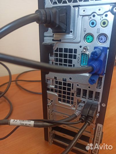 Компактный брендовый Core i3