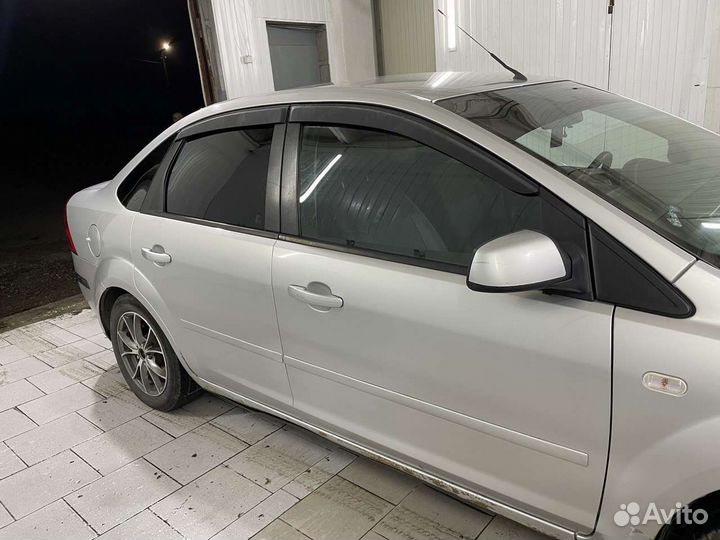 Ford Focus 2.0 МТ, 2006, 200 000 км