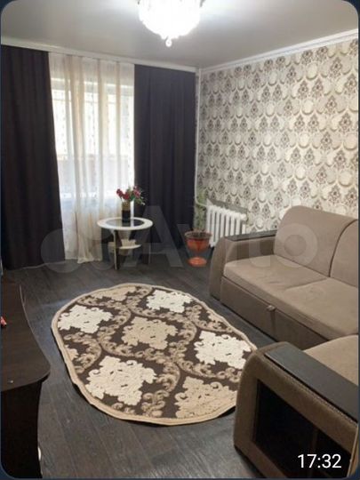2-к. квартира, 48 м², 1/9 эт.