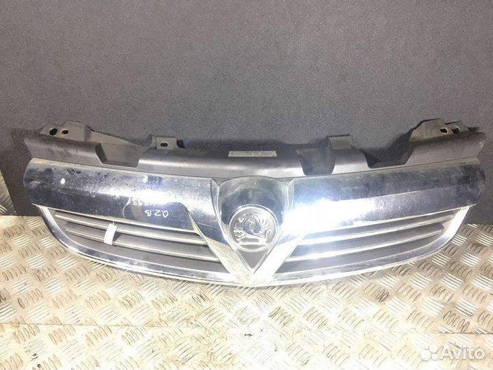 Передний бампер на opel zafira b