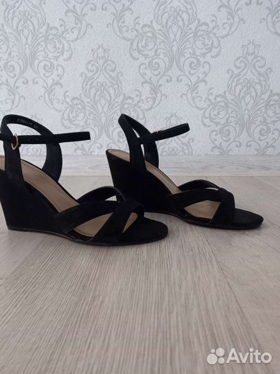 Сандали женские 38 размер новые