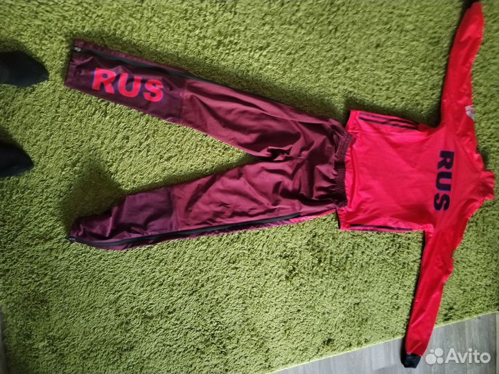 Спортивный костюм adidas