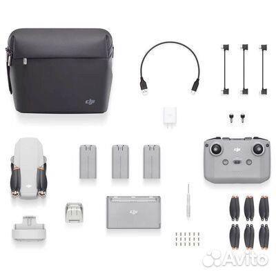 Квадрокоптер DJI Mini 2 Fly More Combo